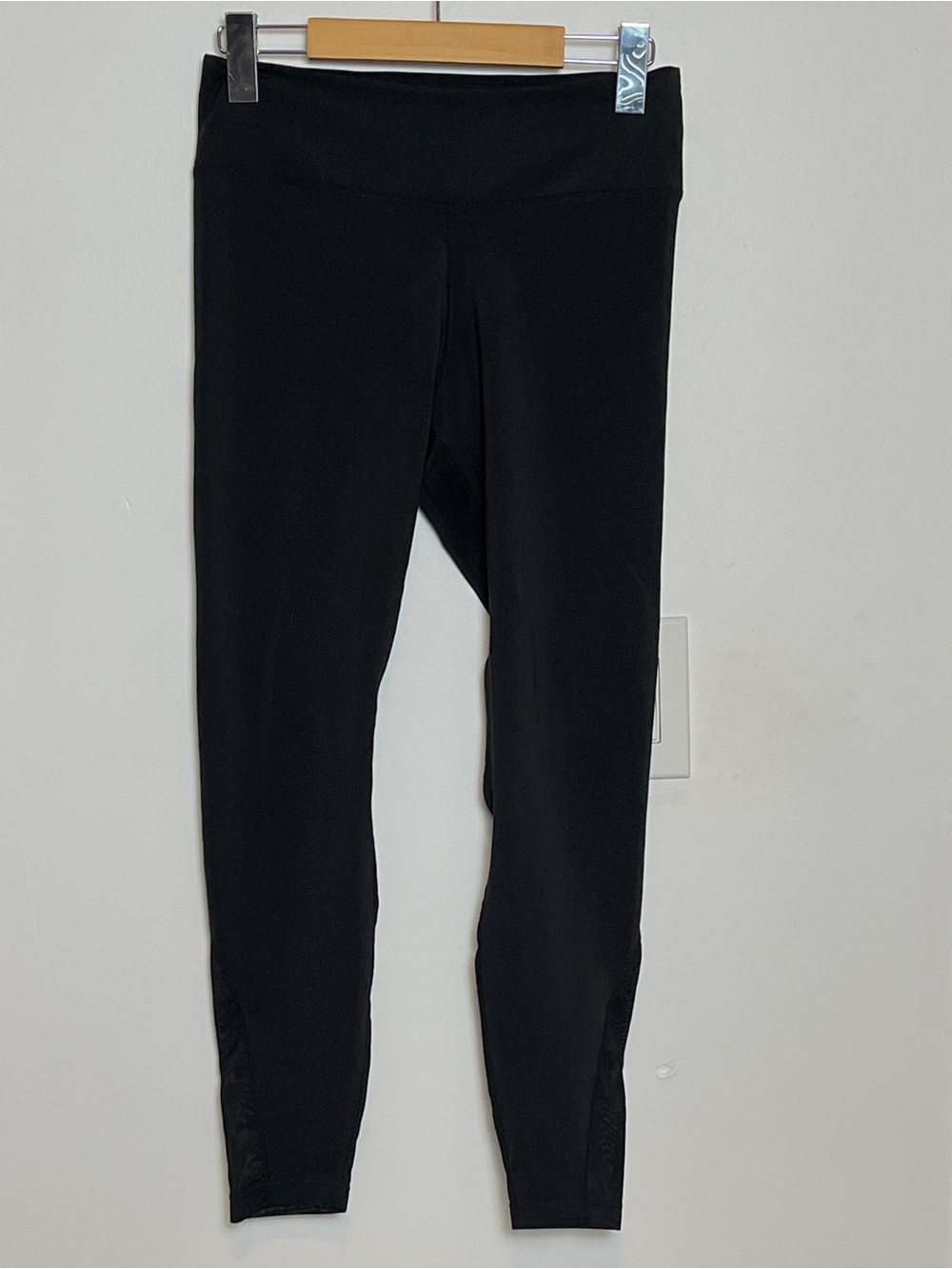 Nike Women’s Black Active Leggings size medium